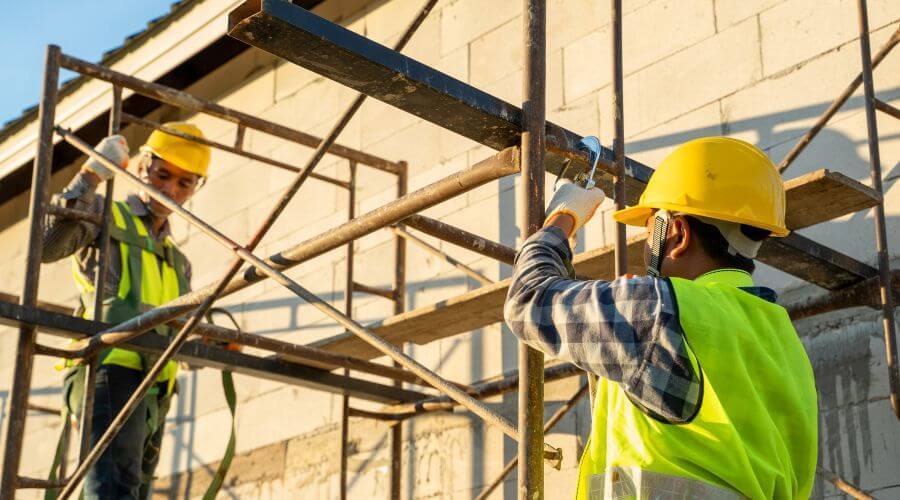Professional fairlawn roofing services in Caldwell, KS